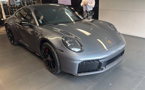 PORSCHE 911 3.6 24V H6 T-HYBRID CARRERA GTS PDK PORSCHE 911 3.6 24V H6 T-HYBRID CARRERA GTS PDK